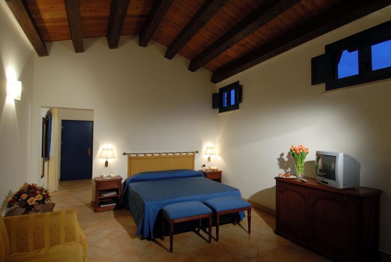 Hotel Relais Angimbe Calatafimi Luaran gambar